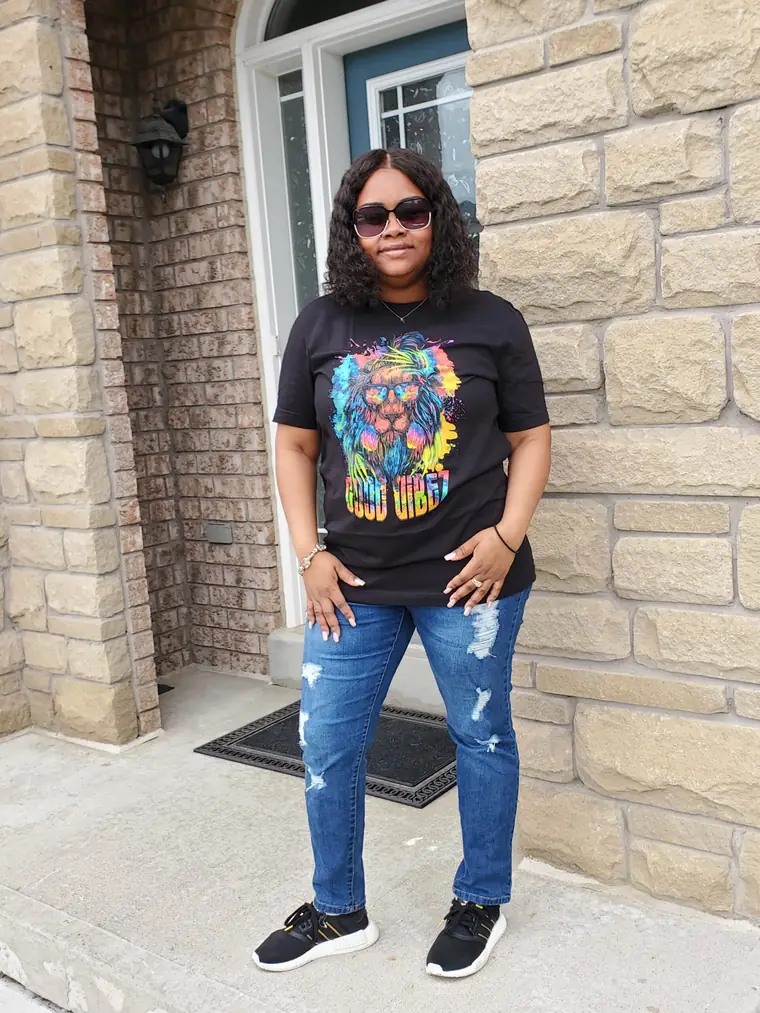 Kim in a Good Vibez tee